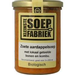 Zoete aardappelsoep met lokale bonen en kombu bio